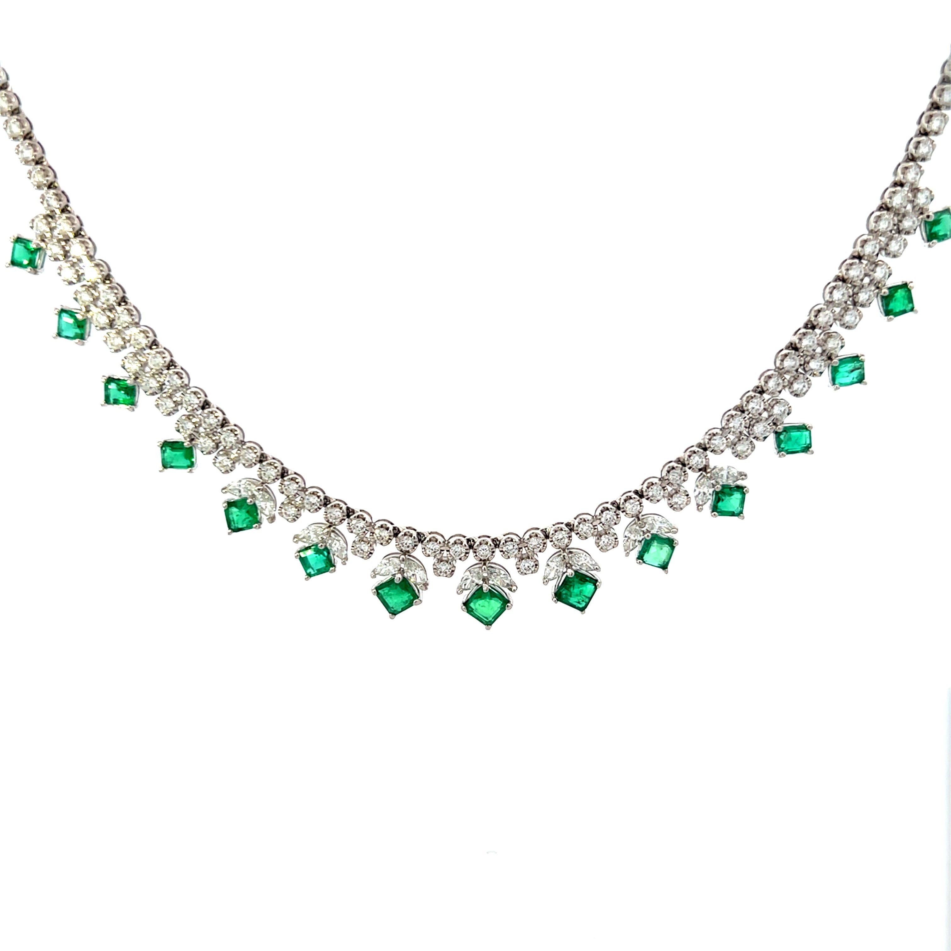 Collares
